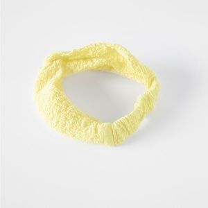 NWT Zara 5-14Y headband textured knotted light yellow